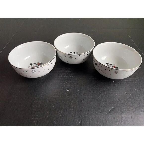 Set Of 3 DISNEY MICKEY MINNIE MOUSE Christmas Soup Snowflakes Red Scarf Bowl NEW - Picture 12 of 12